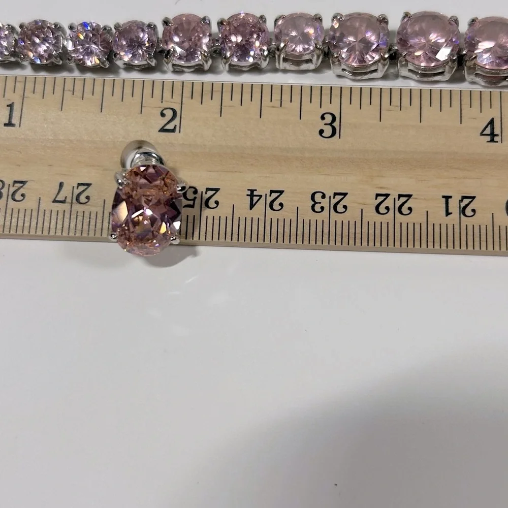 Jewelry set with pink stones - Picture 2 of 8